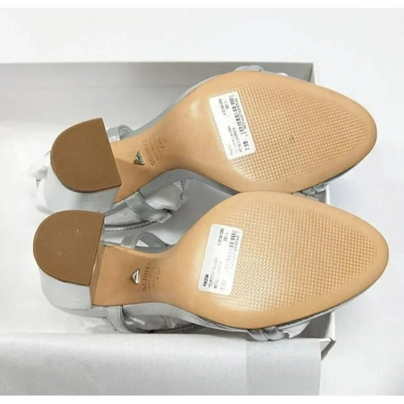 Schutz Women's Pincesa Silver Metallic High-Heel Sandals Size 7.5 B (MSRP $170) - Picture 10 of 12